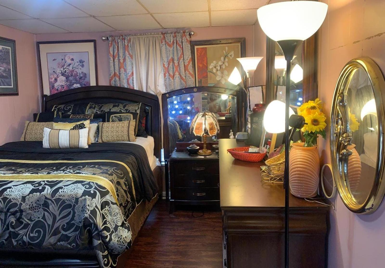 Ambassador Luxury Room Jamestown Εξωτερικό φωτογραφία